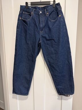 GAP Women's Dark Barrel Jean High Rise 29/ 8 Short